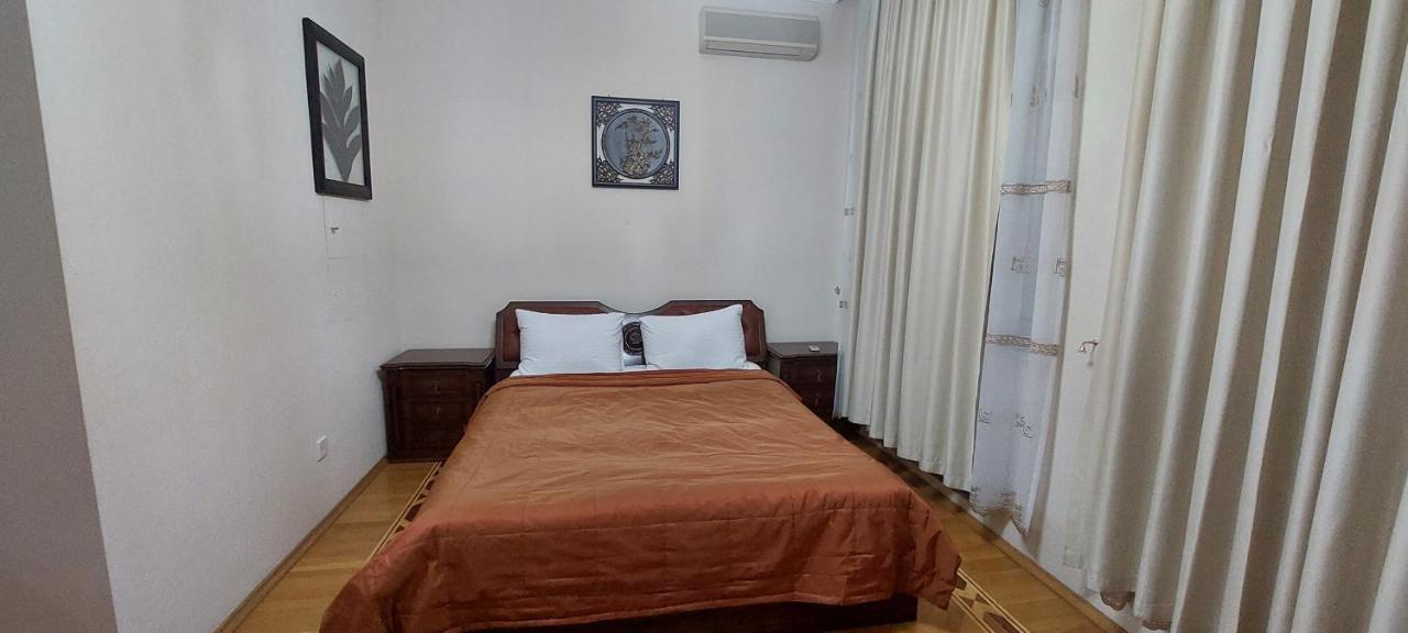 Azneft Royal Suite Apartment Sea View Baku Bagian luar foto