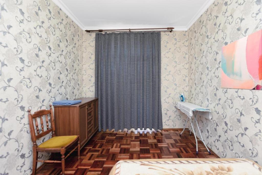 Azneft Royal Suite Apartment Sea View Baku Bagian luar foto