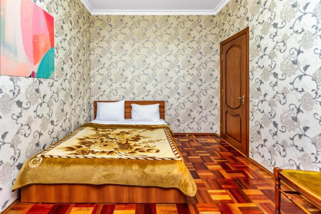 Azneft Royal Suite Apartment Sea View Baku Bagian luar foto