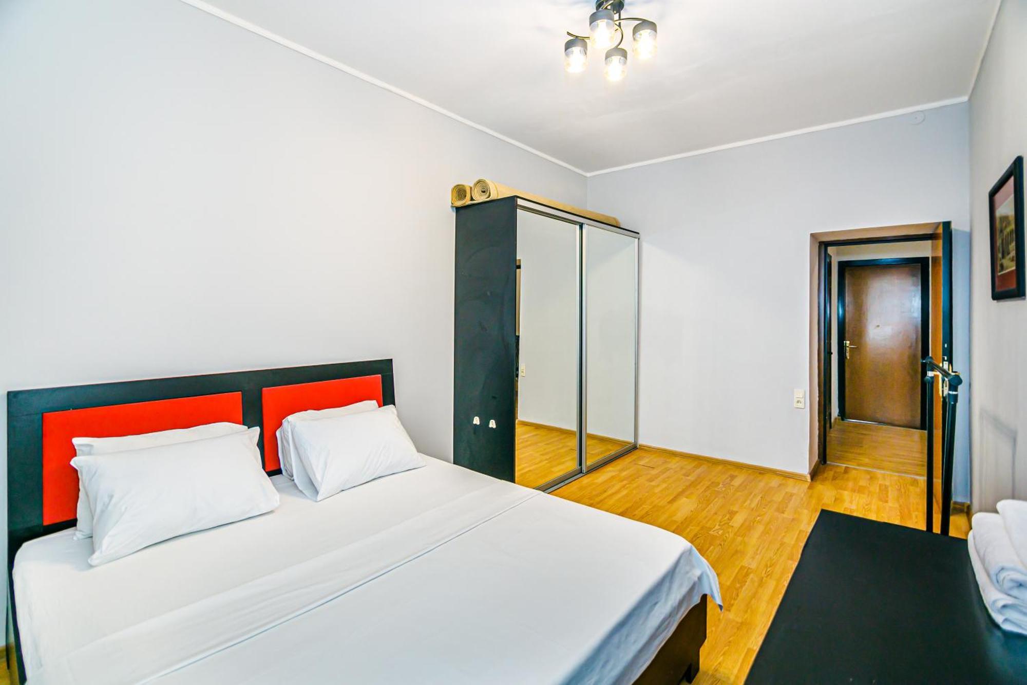 Azneft Royal Suite Apartment Sea View Baku Bagian luar foto