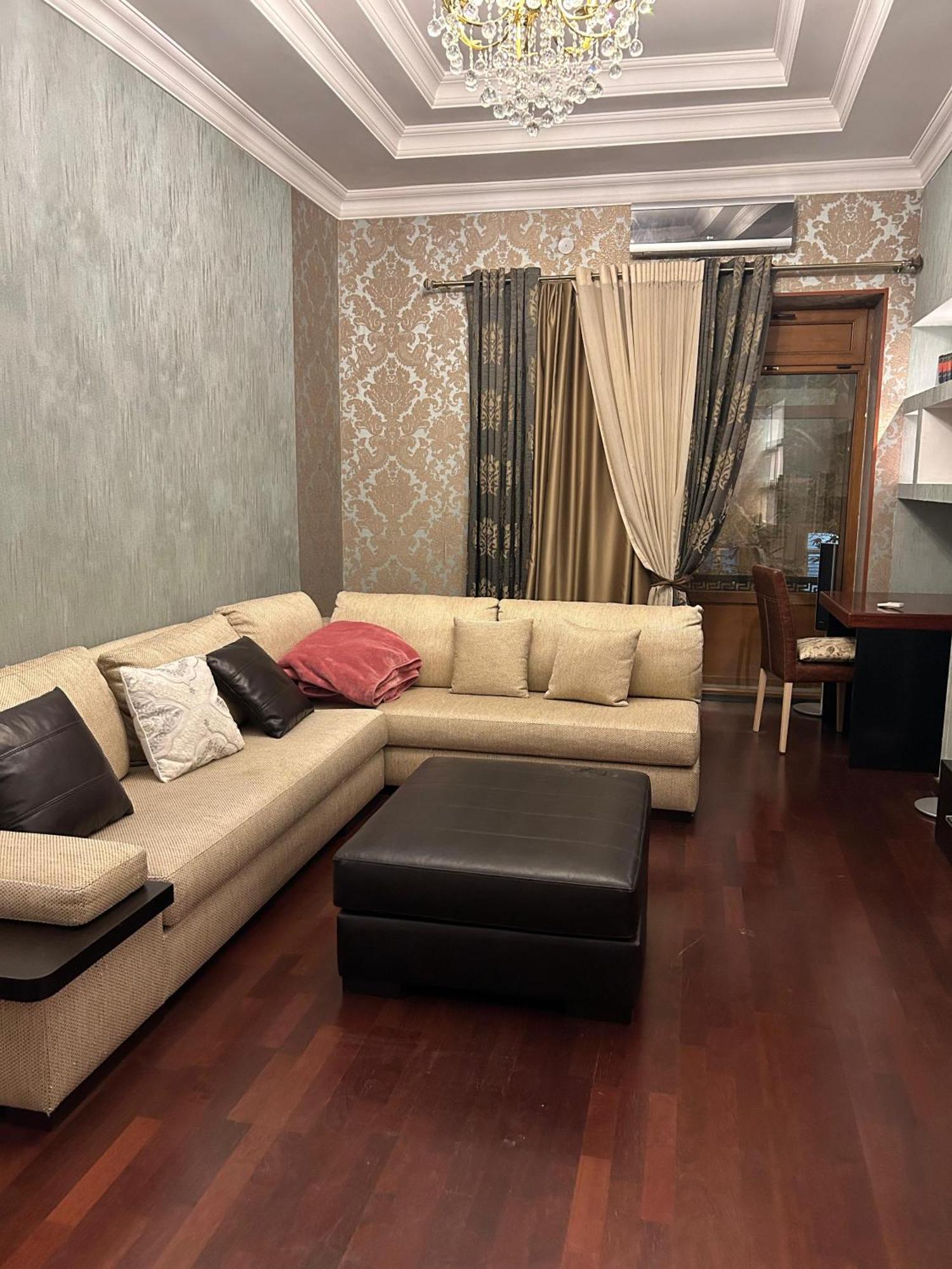 Azneft Royal Suite Apartment Sea View Baku Bagian luar foto